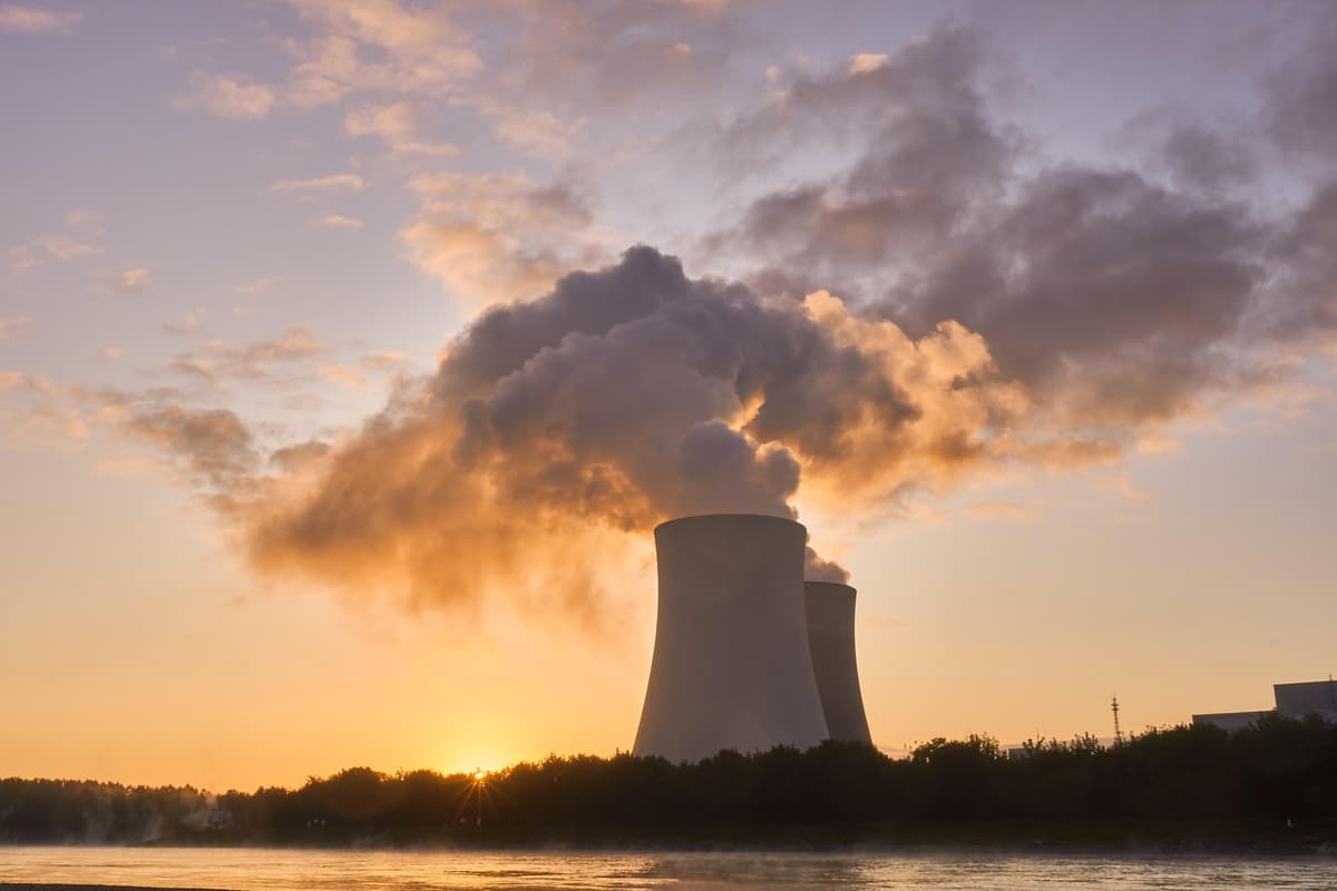 Uranium's Structural Renaissance: Why UUUU Is in the Zone